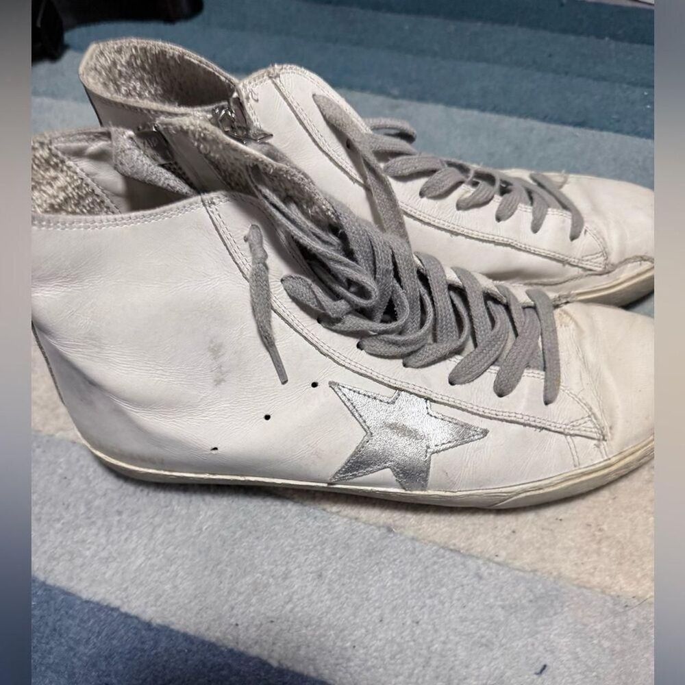 Golden-goose Women's Silver and White Trainers